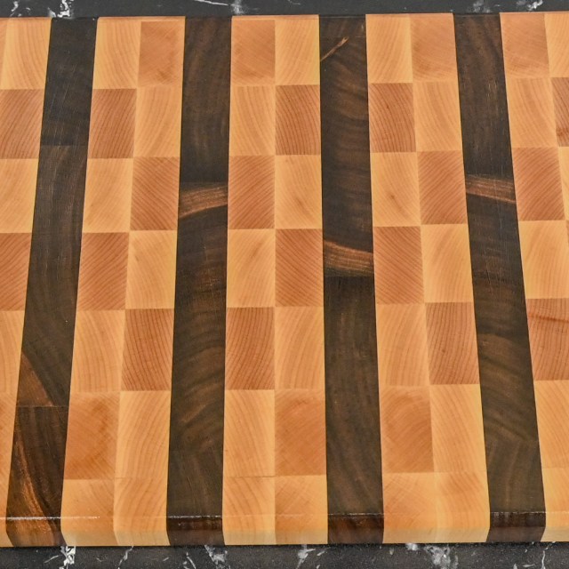 Maple and Walnut End Grain Cutting Board - Image 3