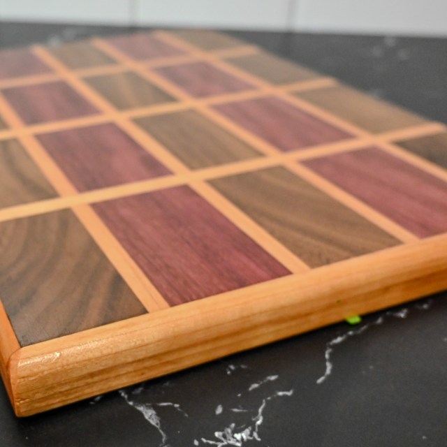 Tiled Edge Grain Cutting Board - Image 2