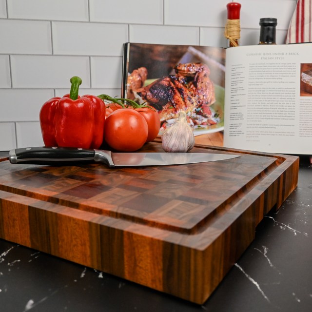 Walnut & Mahogany End Grain Cutting Board - Image 3